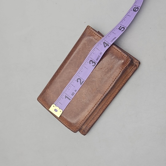 Vintage Coach Small Distressed Brown Wallet - Picture 9 of 10